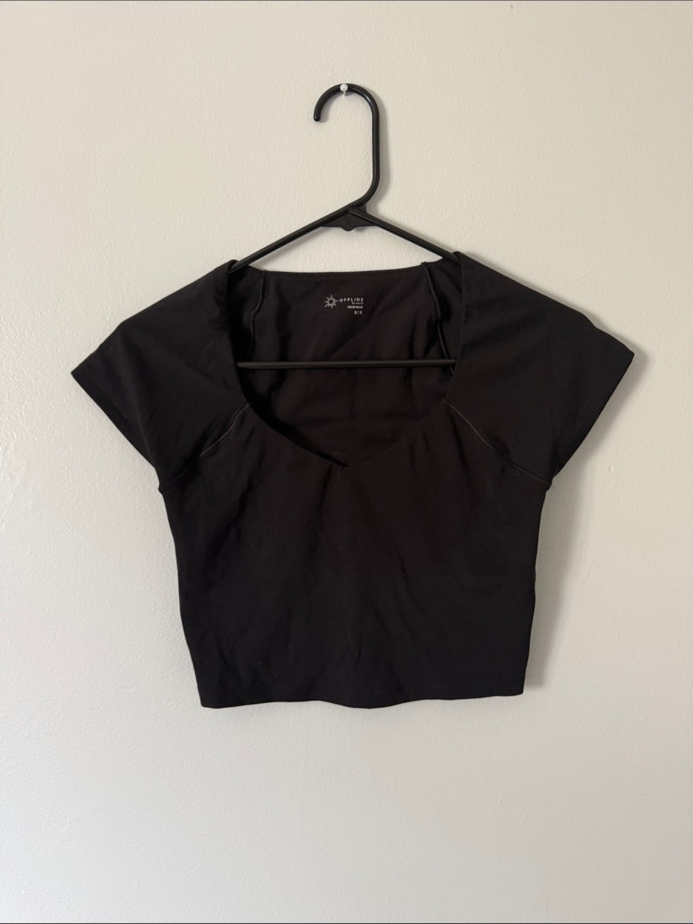 Offline by Aerie Black Scoop Crop Top with non-padded bra insert